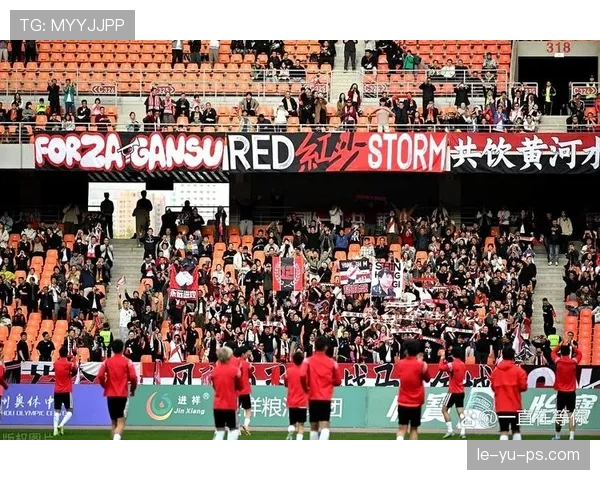 中超经典瞬间重温：激情与荣耀点燃球迷热情