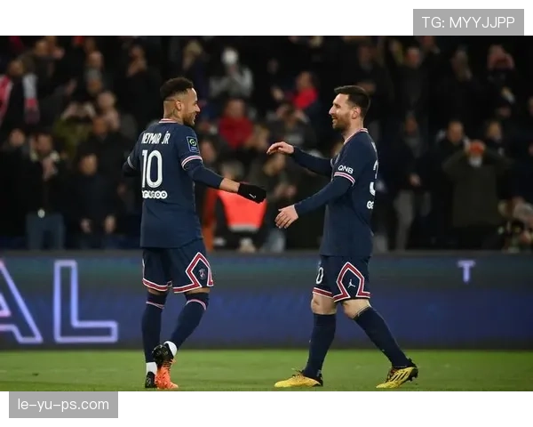 洛里昂新赛季启航：挑战与机遇交织，期待书写新篇章