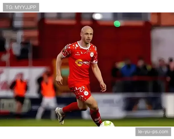 奇尔韦尔本赛季防守贡献显著，状态回暖助力球队防线稳固