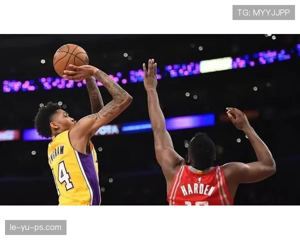 奥拉迪波突破致命分差明显 提升球队关键时刻得分能力